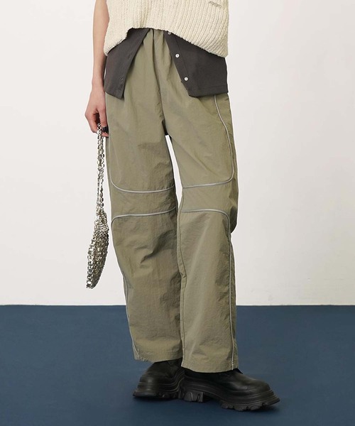 DISPATCHER NO.8（ディスパッチャーナンバーエイト）の「パイピングラインタフタパンツ（その他パンツ・レディース・オリーブ/ブラック・ONE SIZE）」の2枚目の写真