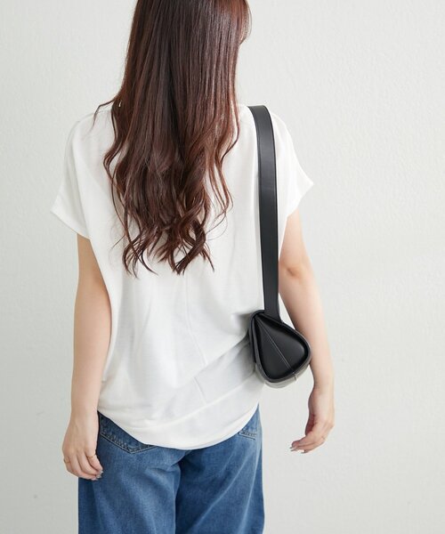 NAO(ナオ)の「【接触冷感ひんやりタッチ】カノコ切替プルオーバー(Tシャツ/カットソー・レディース・ブラック/オフホワイト/ライトブルーグレー/モカ・FREE)」の12枚目の写真