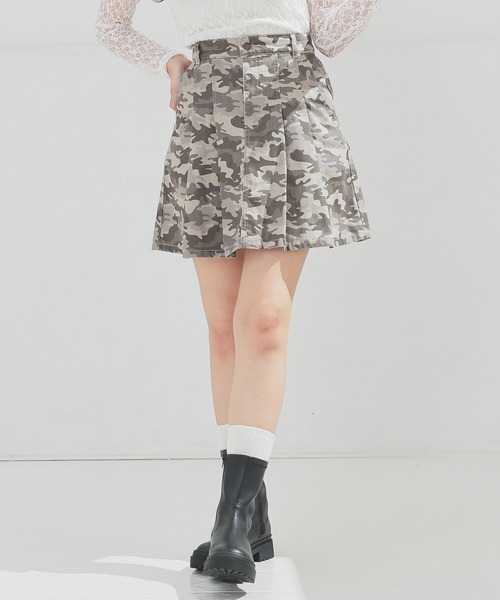迷彩柄ミニスカート（スカート）｜Honeys（ハニーズ）のファッション