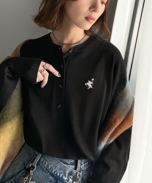 Java(ジャバ)の「《JaVaジャバコラボ》顔周りスッキリ&胸元刺繍で映える♪配色刺繍ヘンリーネックニット(ニット/セーター・レディース・ブラウン/ブラック×ホワイト/グレー×ホワイト/グレイッシュベージュ/アイボリー・LARGE/MEDIUM/X-LARGE/SMALL)」の15枚目の写真