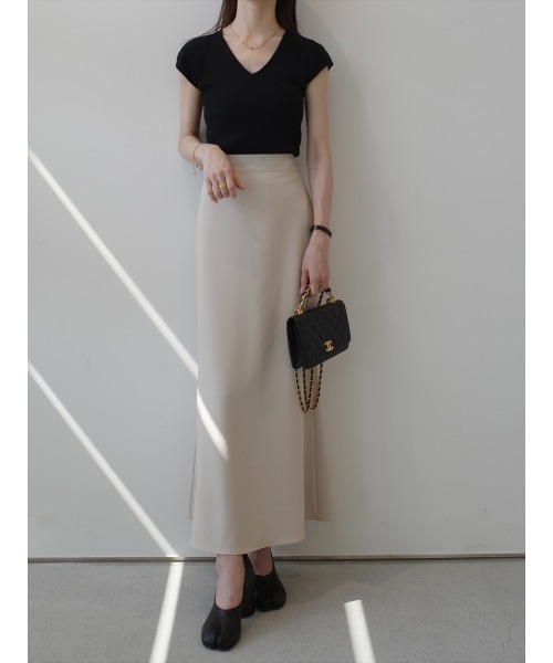 amel（エイメル）の「【RE ARRIVAL】ベーシックフレアロングスカート / ベージュ（スカート・レディース・ベージュ・FREE）」の10枚目の写真