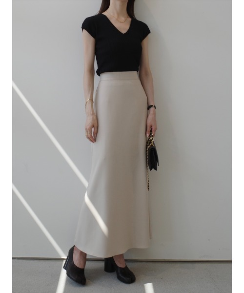 amel（エイメル）の「【RE ARRIVAL】ベーシックフレアロングスカート / ベージュ（スカート・レディース・ベージュ・FREE）」の11枚目の写真