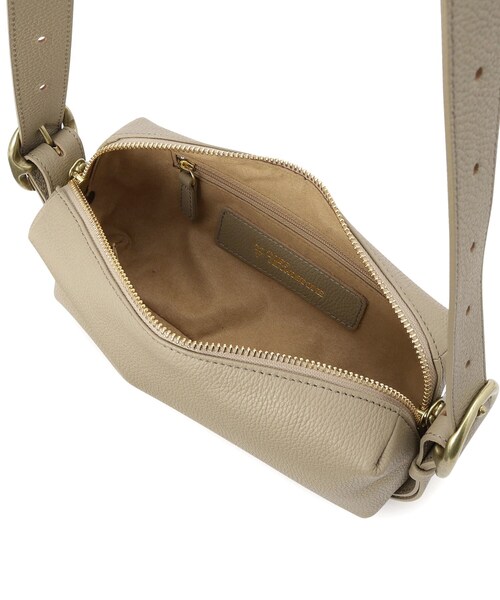 TOFF&LOADSTONE（トフアンドロードストーン）の「【STORY 2月号掲載】Easy（イージー）S（ショルダーバッグ・レディース・ブラック/ホワイト系/グレー系その他6/ブラウン系その他2/サンドベージュ/マスタード/シルバー・00）」の19枚目の写真