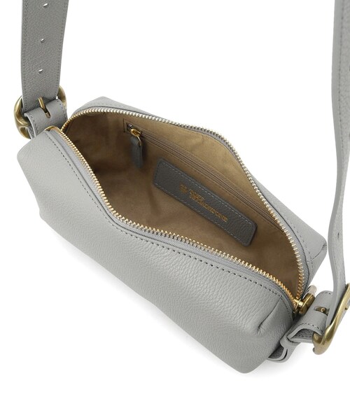 TOFF&LOADSTONE（トフアンドロードストーン）の「【STORY 2月号掲載】Easy（イージー）S（ショルダーバッグ・レディース・ブラック/ホワイト系/グレー系その他6/ブラウン系その他2/サンドベージュ/マスタード/シルバー・00）」の21枚目の写真