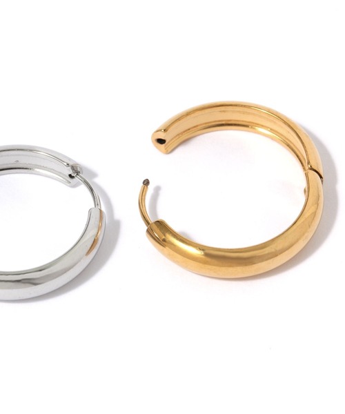 LAKOLE（ラコレ）の「ステンレスワンタッチフープピアス[25mm] / 576350（ピアス（両耳用）・レディース・その他1/その他2・FREE）」の3枚目の写真