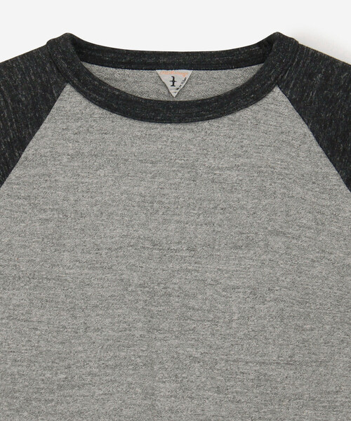 FilMelange（フィルメランジェ）の「FilMelange | 〈別注〉ベースボール 長袖Tシャツ WOMEN（Tシャツ/カットソー・レディース・グレー系その他/ホワイト系その他・1）」の7枚目の写真