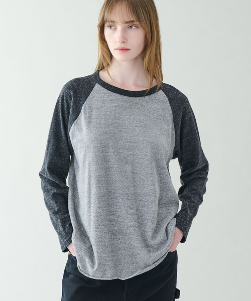 FilMelange（フィルメランジェ）の「FilMelange | 〈別注〉ベースボール 長袖Tシャツ WOMEN（Tシャツ/カットソー・レディース・グレー系その他/ホワイト系その他・1）」の17枚目の写真