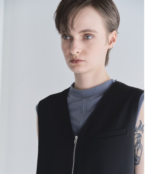 Muel Chic(ミュエルシック)の「Tao sleeveless CS タオノースリーブカットソー(Tシャツ/カットソー・レディース・グレー/ブラック/サックスブルー/モカ/オレンジ/ホワイト・FREE)」の16枚目の写真
