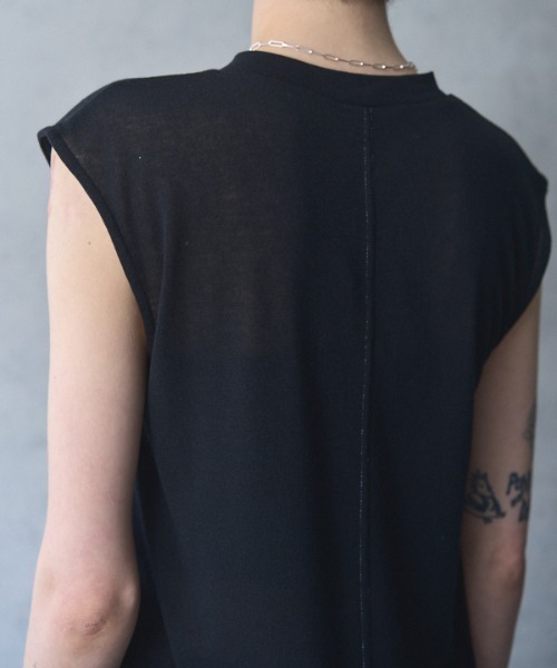 Muel Chic(ミュエルシック)の「Tao sleeveless CS タオノースリーブカットソー(Tシャツ/カットソー・レディース・グレー/ブラック/サックスブルー/モカ/オレンジ/ホワイト・FREE)」の13枚目の写真