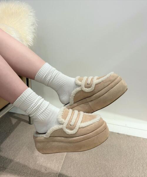 セール】SNSで話題！ふわもこボアサボ（サンダル）｜ESPERANZA