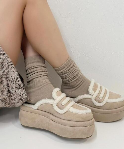 ESPERANZA（エスペランサ）の「SNSで話題！ふわもこボアサボ（サンダル・レディース・ベージュ/ブラック・LL/L/M/S）」の11枚目の写真