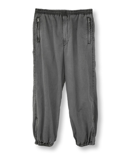 FUSE(フューズ)の「コットンナイロンピグメント加工パンツ(その他パンツ・メンズ・ブラック/オフホワイト・01/03/02)」の2枚目の写真