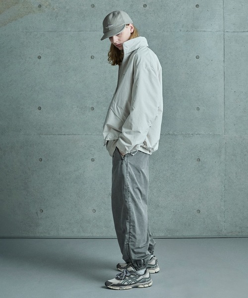 FUSE(フューズ)の「コットンナイロンピグメント加工パンツ(その他パンツ・メンズ・ブラック/オフホワイト・01/03/02)」の7枚目の写真