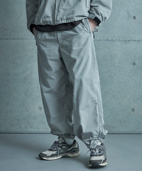 FUSE(フューズ)の「コットンナイロンピグメント加工パンツ(その他パンツ・メンズ・ブラック/オフホワイト・01/03/02)」の14枚目の写真
