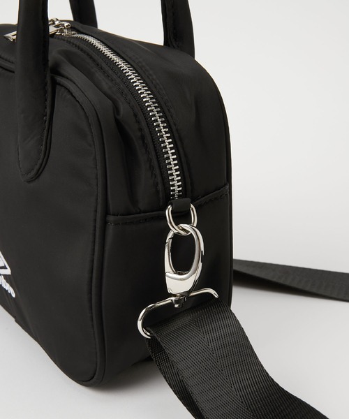 UMBRO（アンブロ）の「UMBRO/アンブロ 別注 撥水 ブランドロゴ刺繍 2WAYミニショルダーバッグ/ボストンバッグ（ボストンバッグ・レディース・グレー/ブラック/ネイビー・FREE）」の16枚目の写真