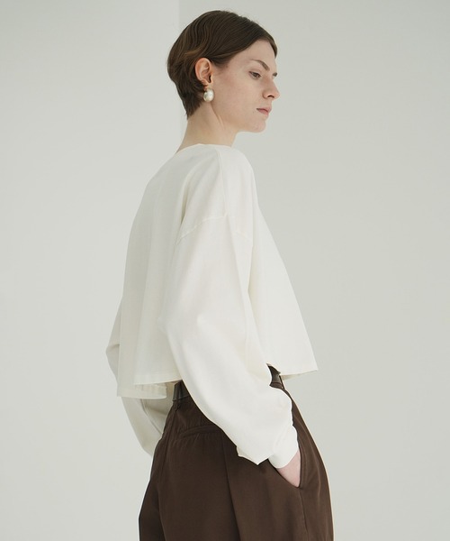 CLANE（クラネ）の「PIGMENT SHORT TOPS（Tシャツ/カットソー・レディース・チャコールグレー/ホワイト/パープル・1/2）」の8枚目の写真