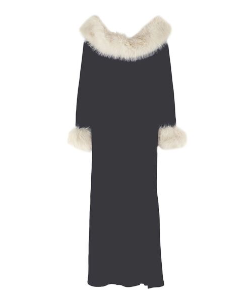 EATME（イートミー）の「フェイクファーオフショルロングワンピース（ワンピース・レディース・ブラウン/ネイビー/アイボリー/ブラック・FREE）」の18枚目の写真