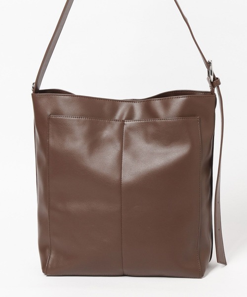 LOWRYS FARM（ローリーズファーム）の「ミドルワンショルダーＢＡＧ　580171（ショルダーバッグ・レディース・ベージュ/ブラウン/ブラック・FREE）」の6枚目の写真