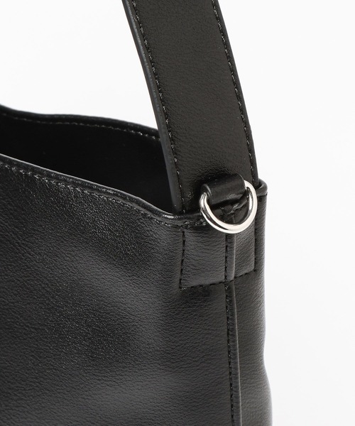 LOWRYS FARM（ローリーズファーム）の「ミドルワンショルダーＢＡＧ　580171（ショルダーバッグ・レディース・ベージュ/ブラウン/ブラック・FREE）」の8枚目の写真