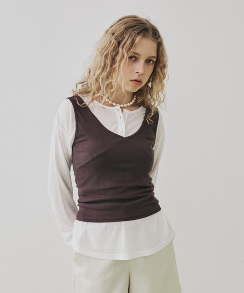 FUULLY STUDIO(フーリィーステューディオ)の「ビスチェライクレイヤードタンクトップ(タンクトップ・レディース・ブラック/イエロー/ダークブラウン/グレー/ピンク・FREE)」の19枚目の写真