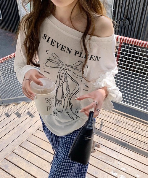 GEMEDA(ジェメダ)の「英字プリントシアーロングTシャツ(Tシャツ/カットソー・レディース・ホワイト系その他/ホワイト/ブラック/ベージュ/ブラック系・M)」の1枚目の写真