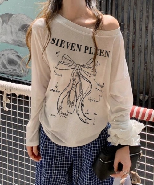 GEMEDA(ジェメダ)の「英字プリントシアーロングTシャツ(Tシャツ/カットソー・レディース・ホワイト系その他/ホワイト/ブラック/ベージュ/ブラック系・M)」の19枚目の写真