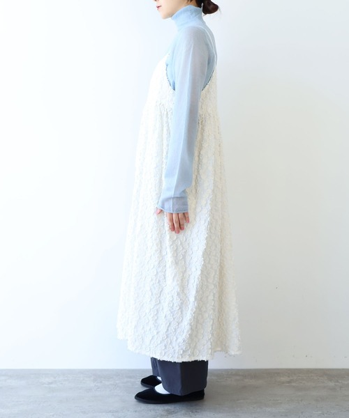 yuni（ユニ　）の「hana dot ジャカード キャミソールワンピース（ジャンパースカート・レディース・ブラック/アイボリー・FREE）」の18枚目の写真