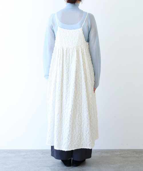 yuni（ユニ　）の「hana dot ジャカード キャミソールワンピース（ジャンパースカート・レディース・ブラック/アイボリー・FREE）」の15枚目の写真