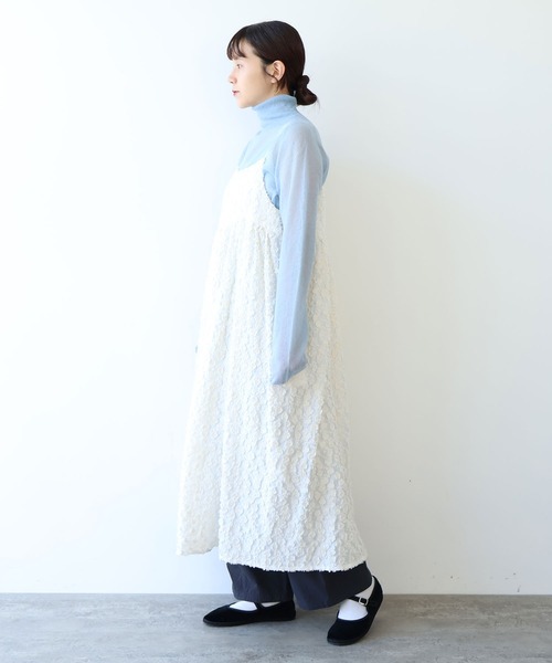 yuni（ユニ　）の「hana dot ジャカード キャミソールワンピース（ジャンパースカート・レディース・ブラック/アイボリー・FREE）」の12枚目の写真