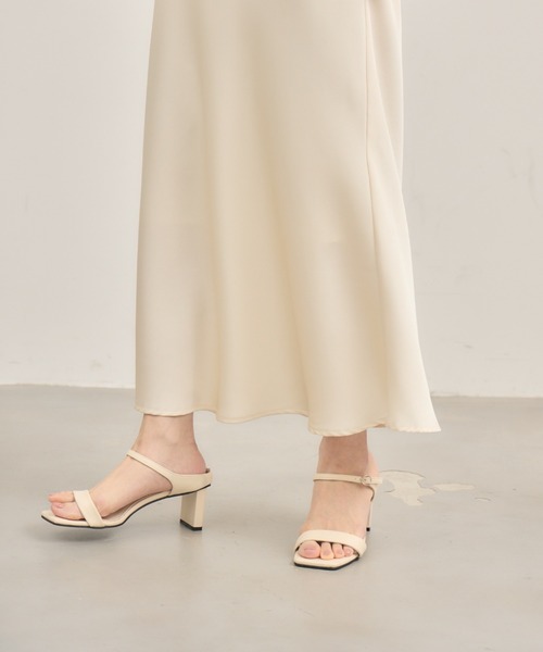 NEUNA（ヌナ）の「サテンマーメイドスカート（スカート・レディース・ブラック/アイボリー・FREE）」の17枚目の写真