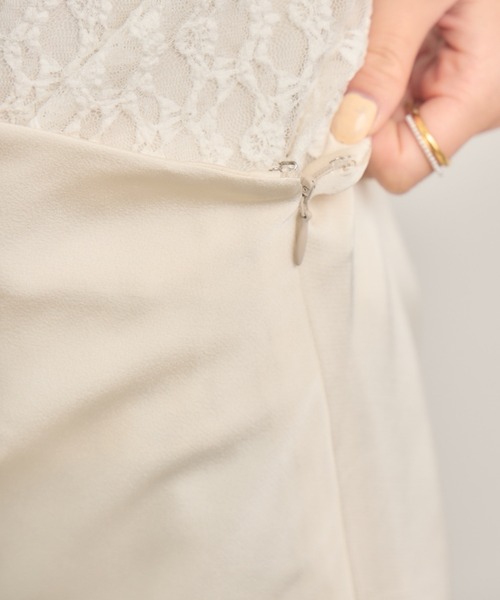 NEUNA（ヌナ）の「サテンマーメイドスカート（スカート・レディース・ブラック/アイボリー・FREE）」の19枚目の写真