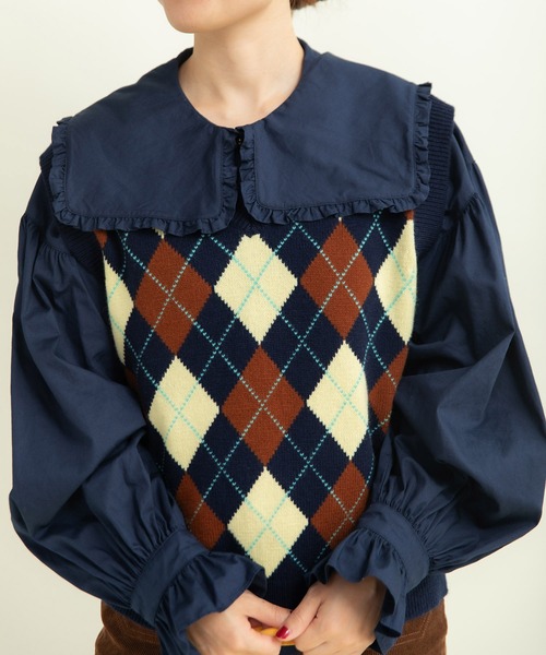 CHILD WOMAN（チャイルドウーマン）の「メリノウール アーガイルⅤネックベスト（ベスト・レディース・レッド/ネイビー・FREE）」の16枚目の写真