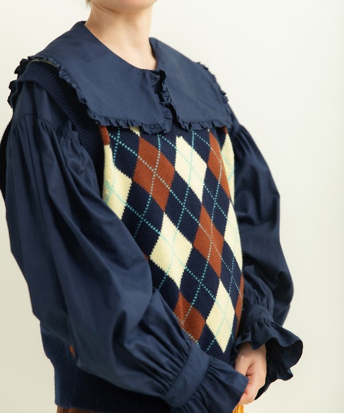 CHILD WOMAN（チャイルドウーマン）の「メリノウール アーガイルⅤネックベスト（ベスト・レディース・レッド/ネイビー・FREE）」の20枚目の写真