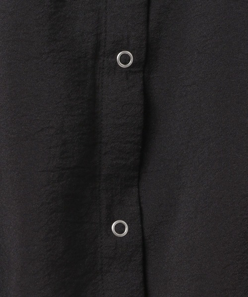 LEPSIM（レプシィム）の「シアーフード長袖シャツ　582345（シャツ/ブラウス・レディース・キャメル/アイボリー/ブラック・FREE）」の13枚目の写真