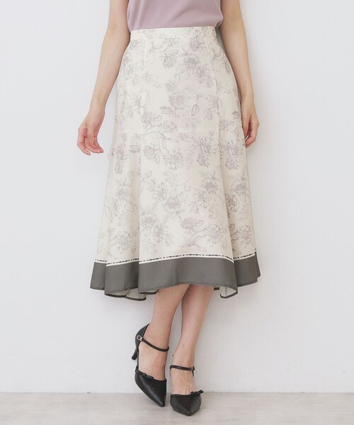 セール】パネルフラワープリントフレアスカート【洗濯機洗い可