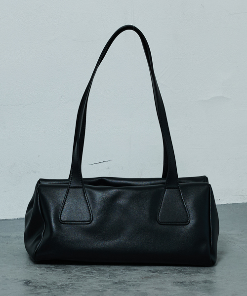 NOMINE(ノミネ)の「【AT CREATION】ヴォルタ ボストンバッグ(ボストンバッグ・レディース・ブラック/アイボリー・フリー)」の6枚目の写真