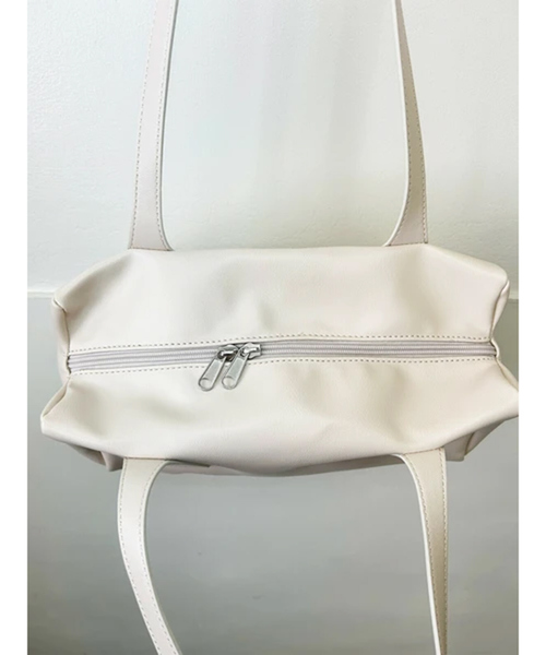 NOMINE(ノミネ)の「【AT CREATION】ヴォルタ ボストンバッグ(ボストンバッグ・レディース・ブラック/アイボリー・フリー)」の11枚目の写真
