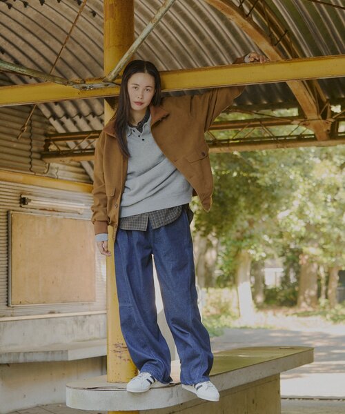 Kastane(カスタネ)の「【UNISEX】ブラッシュド ヤーン ニットポロシャツ(ニット/セーター・レディース・ブラウン/ネイビー/イエロー/グレー・FREE)」の9枚目の写真