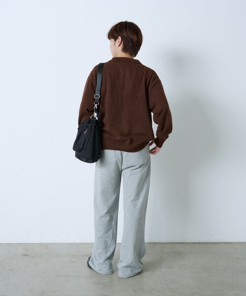 Kastane(カスタネ)の「【UNISEX】ブラッシュド ヤーン ニットポロシャツ(ニット/セーター・レディース・ブラウン/ネイビー/イエロー/グレー・FREE)」の19枚目の写真