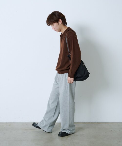 Kastane(カスタネ)の「【UNISEX】ブラッシュド ヤーン ニットポロシャツ(ニット/セーター・レディース・ブラウン/ネイビー/イエロー/グレー・FREE)」の20枚目の写真