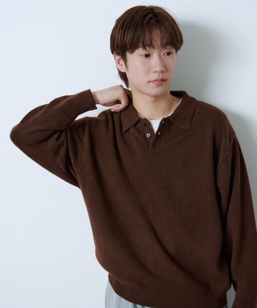 Kastane(カスタネ)の「【UNISEX】ブラッシュド ヤーン ニットポロシャツ(ニット/セーター・レディース・ブラウン/ネイビー/イエロー/グレー・FREE)」の22枚目の写真