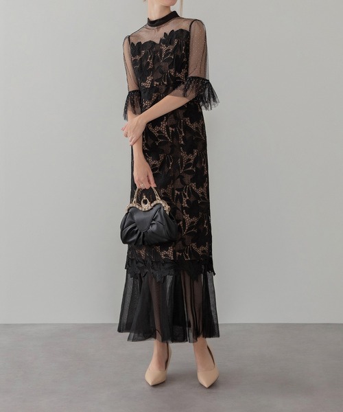 チュールフラワーモチーフドットストーンIラインワンピースドレス結婚式パーティー Leja｜チュールフラワーモチーフドットストーンIラインドレス