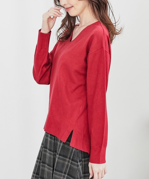 GLACIER lusso(グラシアルッソ)の「【Livaeco】Vネックニット(ニット/セーター・レディース・レッド/ターコイズブルー/杢グレー/アイボリー/ブラック・L/LL/M)」の11枚目の写真