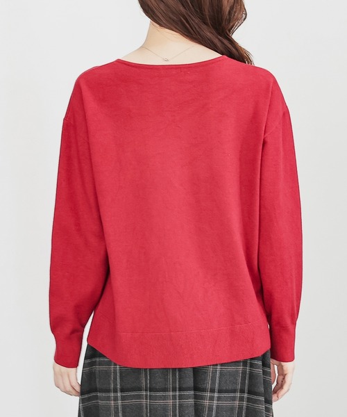 GLACIER lusso(グラシアルッソ)の「【Livaeco】Vネックニット(ニット/セーター・レディース・レッド/ターコイズブルー/杢グレー/アイボリー/ブラック・L/LL/M)」の12枚目の写真