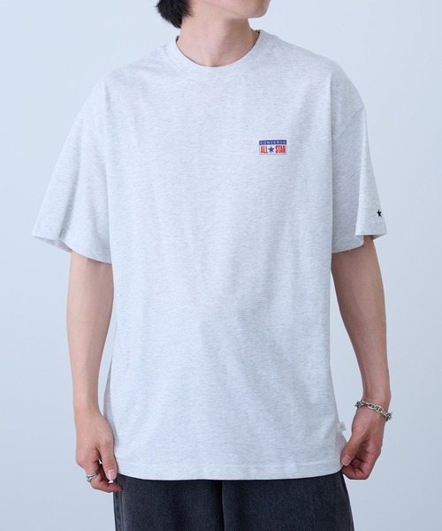 CONVERSE(コンバース)の「【CONVERSE】天竺プレートロゴ ショートスリーブTシャツ 6222-2830 MNY(Tシャツ/カットソー・メンズ・オフホワイト/ブラック/ホワイト・L/LL/M)」の2枚目の写真