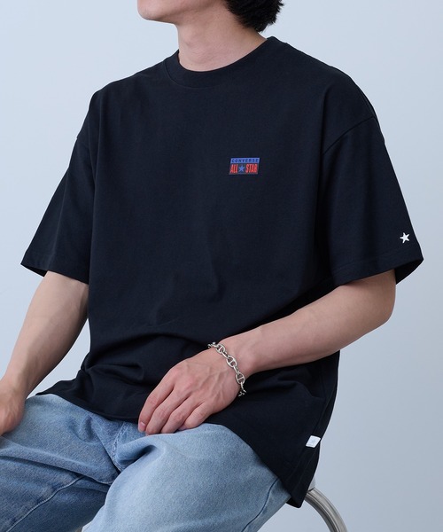 CONVERSE(コンバース)の「【CONVERSE】天竺プレートロゴ ショートスリーブTシャツ 6222-2830 MNY(Tシャツ/カットソー・メンズ・オフホワイト/ブラック/ホワイト・L/LL/M)」の3枚目の写真