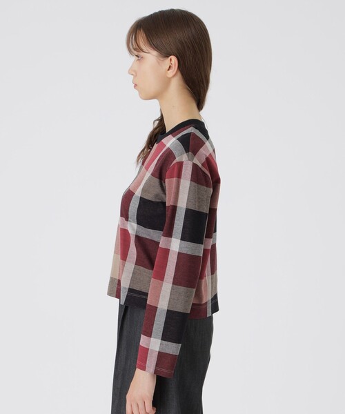 BLUE LABEL CRESTBRIDGE（ブルーレーベルクレストブリッジ）の「クレストブリッジチェックジャカードジャージープルオーバー（Tシャツ/カットソー・レディース・レッド/ダークネイビー/ベージュ系その他・38/40）」の5枚目の写真