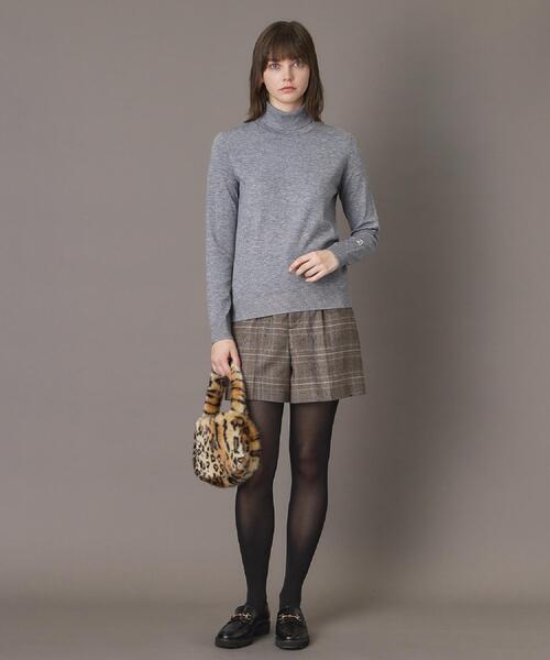 DRESSTERIOR(ドレステリア)の「【CLASSY.12月号/otonaMUSE11月号掲載】ウールブレンド天竺タートルニット(ニット/セーター・レディース・ダークグレー/レッド系/ライトベージュ/ブラック・40/38/36)」の19枚目の写真