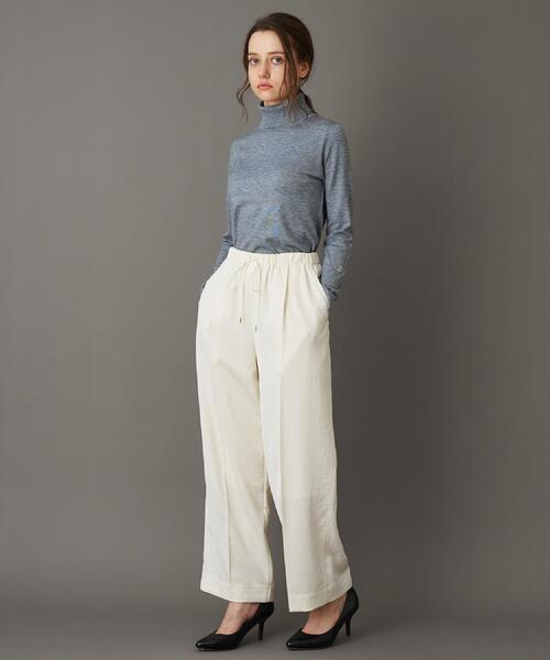 DRESSTERIOR(ドレステリア)の「【CLASSY.12月号/otonaMUSE11月号掲載】ウールブレンド天竺タートルニット(ニット/セーター・レディース・ダークグレー/レッド系/ライトベージュ/ブラック・40/38/36)」の21枚目の写真