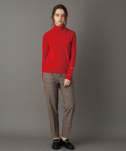 DRESSTERIOR(ドレステリア)の「【CLASSY.12月号/otonaMUSE11月号掲載】ウールブレンド天竺タートルニット(ニット/セーター・レディース・ダークグレー/レッド系/ライトベージュ/ブラック・40/38/36)」の7枚目の写真